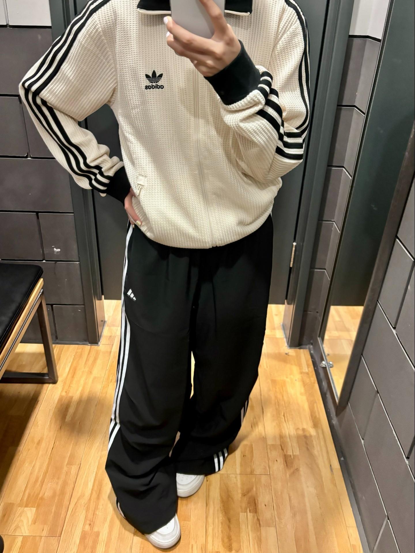 🥯穿穿阿迪达斯 | 对镜拍好出片~🤳